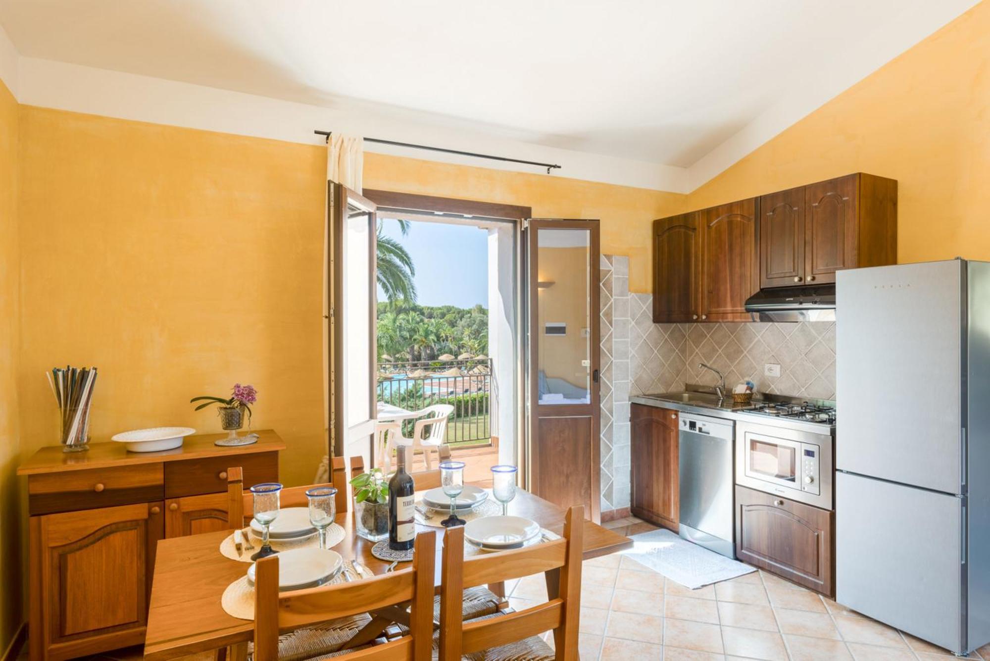 Apartments In Residence With Swimming Pool In Santa Margherita Di Pula, 250 Meters From The Sea Extérieur photo